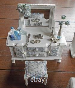 Dolls house Miniature BLUE & WHITE COMPLETE BEDROOM SUITE