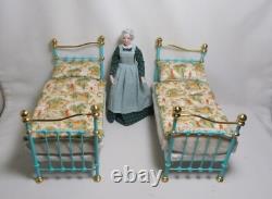 Dolls house Miniature PAIR TWIN SINGLE BEDS PAINTED BRASS