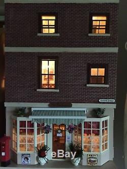 Dolls house Victorian Tea Rooms Collectors 12th Scale