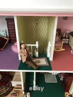 Dolls house emporium dolls house