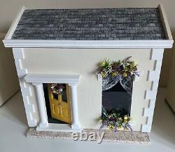 Dolls house miniature 1/12th scale bespoke flower shop diorama room box