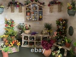 Dolls house miniature 1/12th scale bespoke flower shop diorama room box