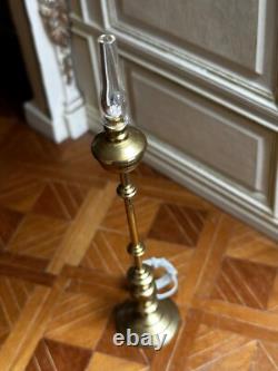 Dolls house miniature 112 ARTISAN ELECTRIC brass standard oil lamp