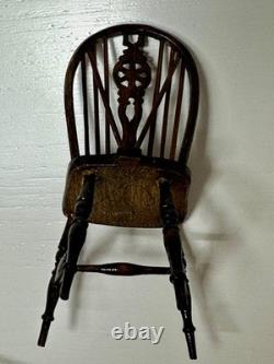 Dolls house miniature 112 ARTISAN Windsor chairs x 3 from THE SINGING TREE Dolls house miniature 112 ARTISAN Windsor chairs x 3 from THE SINGING TREE