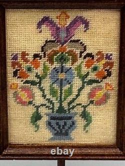 Dolls house miniature 112 ARTISAN embroidered fire / pole screen