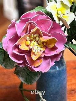 Dolls house miniature 112 ARTISAN flower arrangement in a porcelain vase