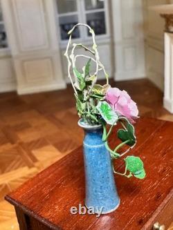 Dolls house miniature 112 ARTISAN flower arrangement in a porcelain vase