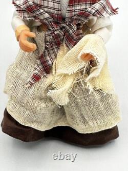 Dolls house miniature 112 ARTISAN peasant lady doll FULL POSEABLE