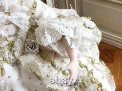 Dolls house miniature 112 ARTISAN porcelain Georgian lady doll POSEABLE