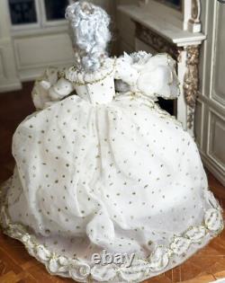 Dolls house miniature 112 ARTISAN porcelain Georgian lady doll POSEABLE