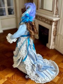 Dolls house miniature 112 ARTISAN porcelain Victorian lady doll