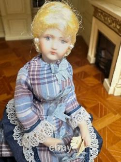Dolls house miniature 112 ARTISAN porcelain Victorian lady doll POSEABLE