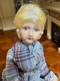 Dolls house miniature 112 ARTISAN porcelain Victorian lady doll POSEABLE