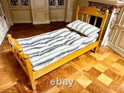 Dolls house miniature 112 ARTISAN single bed + mattress by IAN HOLORAN