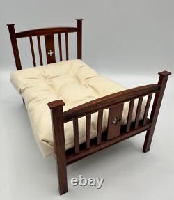 Dolls house miniature 112 ARTISAN vintage bed + mattress by DENNIS JENVEY 1983