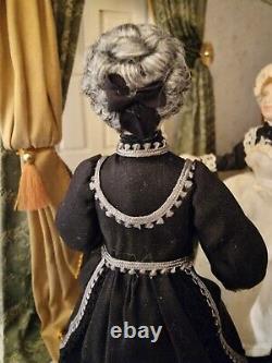 Dolls house miniature 112 Artisan Posable Older Lady doll Excellent Condition
