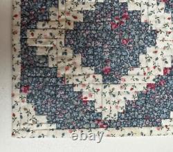 Dolls house miniature 112 HANDCRAFTED double bedspread 150 mm x 150 mm