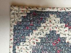 Dolls house miniature 112 HANDCRAFTED double bedspread 150 mm x 150 mm