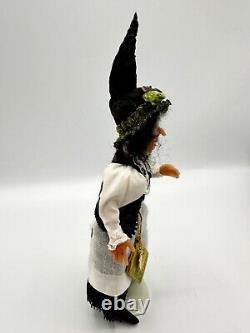 Dolls house miniature 112 HANDCRAFTED witch doll (2)