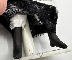 Dolls house miniature 112 HANDCRAFTED witch doll (2)