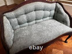 Dolls house miniature 112 RARE vintage sofa / settee by DENNIS JENVEY 1983