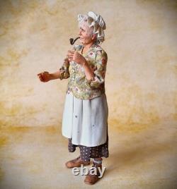 Dolls house miniature 112 Sharon Cariola Doll MINT