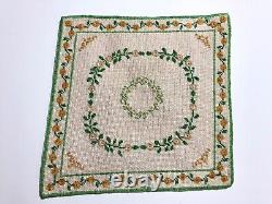 Dolls house miniature 112 pretty needlepoint rug 160 mm x 160 mm