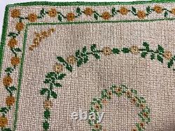 Dolls house miniature 112 pretty needlepoint rug 160 mm x 160 mm