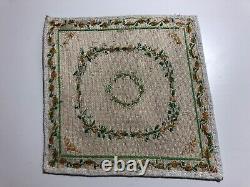 Dolls house miniature 112 pretty needlepoint rug 160 mm x 160 mm