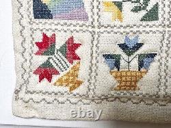Dolls house miniature 112 pretty needlework bedspread (1) 165 mm x 185 mm