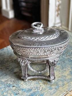 Dolls house miniature 112 silver 925 tea caddy by TUNBRIDGE WELLS MINIATURES
