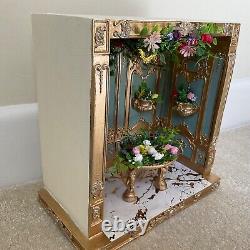 Dolls house miniature room box diorama display cabinet flower hall