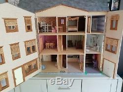 Dolls house stunning