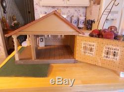 Earl 1900s One Room Bungalow House By Schoenhut With Lift Off Roof Opening Front