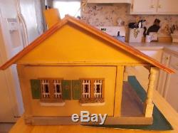 Earl 1900s One Room Bungalow House By Schoenhut With Lift Off Roof Opening Front