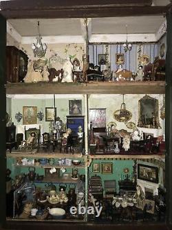 Early To Mid 19th Century Cabinet Dolls House And Contents