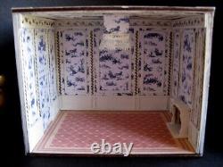 Exquisite 1/48th quarter 148 doll house room box with lightCelia Mayfield
