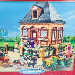 FAO Schwarz 150th Anniversary Playmobil Victorian City Life Set Dollhouse Sealed