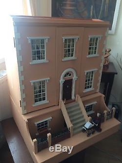 Fantastic Dolls House