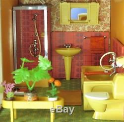 Fantastic Vintage 1970's Lundby Gothenburg Fully Furnished Electric Dolls House