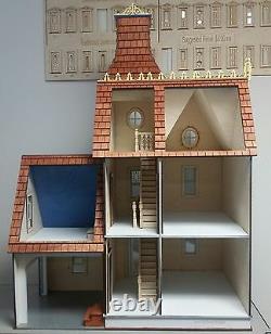 Hamlin Victorian 112 scale Dollhouse with working garage