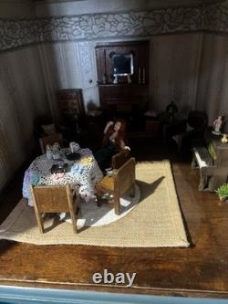 Handmade Antique Dolls House 1928 & Contents