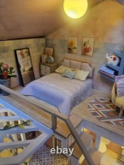 Handmade Dollhouse Miniature with lights