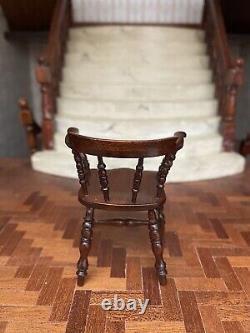 Handmade artisan dollshouse miniature 1/12 th Windsor chair by'David Booth