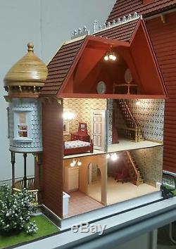 Hannah Victorian Mansion 124 scale Dollhouse