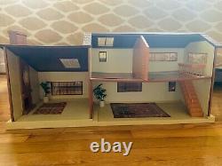 Hard to Find Vintage 1980s Tomy Smaller Homes Dollhouse, Collectible Dollhouse