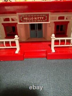 Hello Kitty Sanrio Doll House Family Miniature figure Retro Red Used from japan