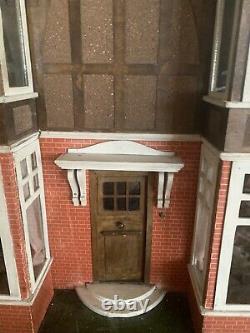 Hobbies Vintage Dolls House