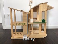 Holz-Puppenhaus PlanToys Green Dollhouse mit viel Zubehör