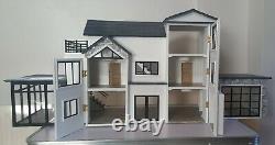 Huge 124 Scale Collectors Luxury Mansion Dollhouse With Remote Control Lighting